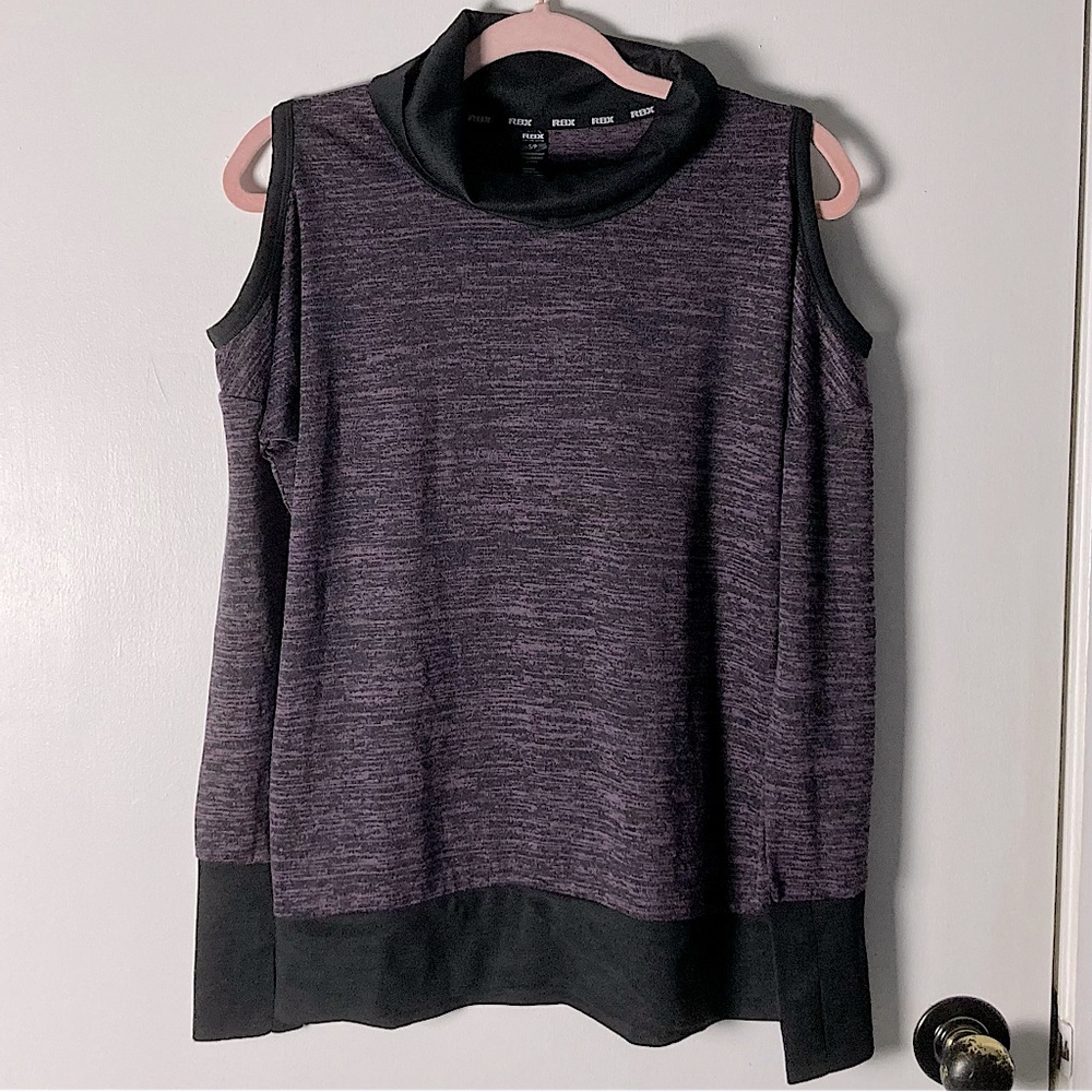💫 RBX Cold Shoulder Long Sleeve Turtleneck Sweatshirt Size SP